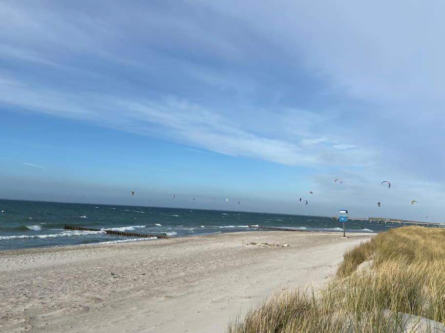 Seaview, Beach, Sunsets, Nature Heiligenhafen Exterior photo